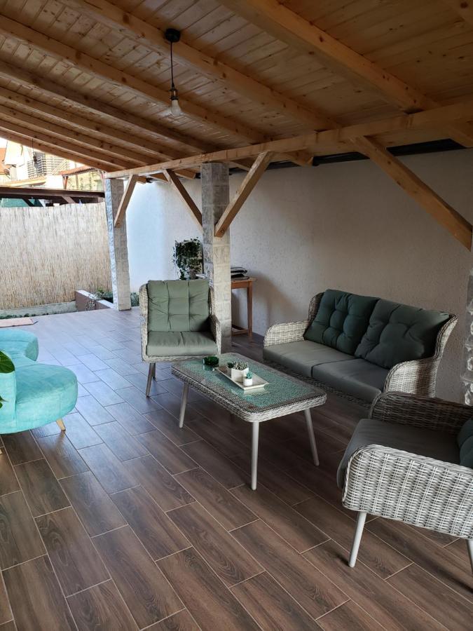 Casa De Langa Lac Oradea Ngoại thất bức ảnh
