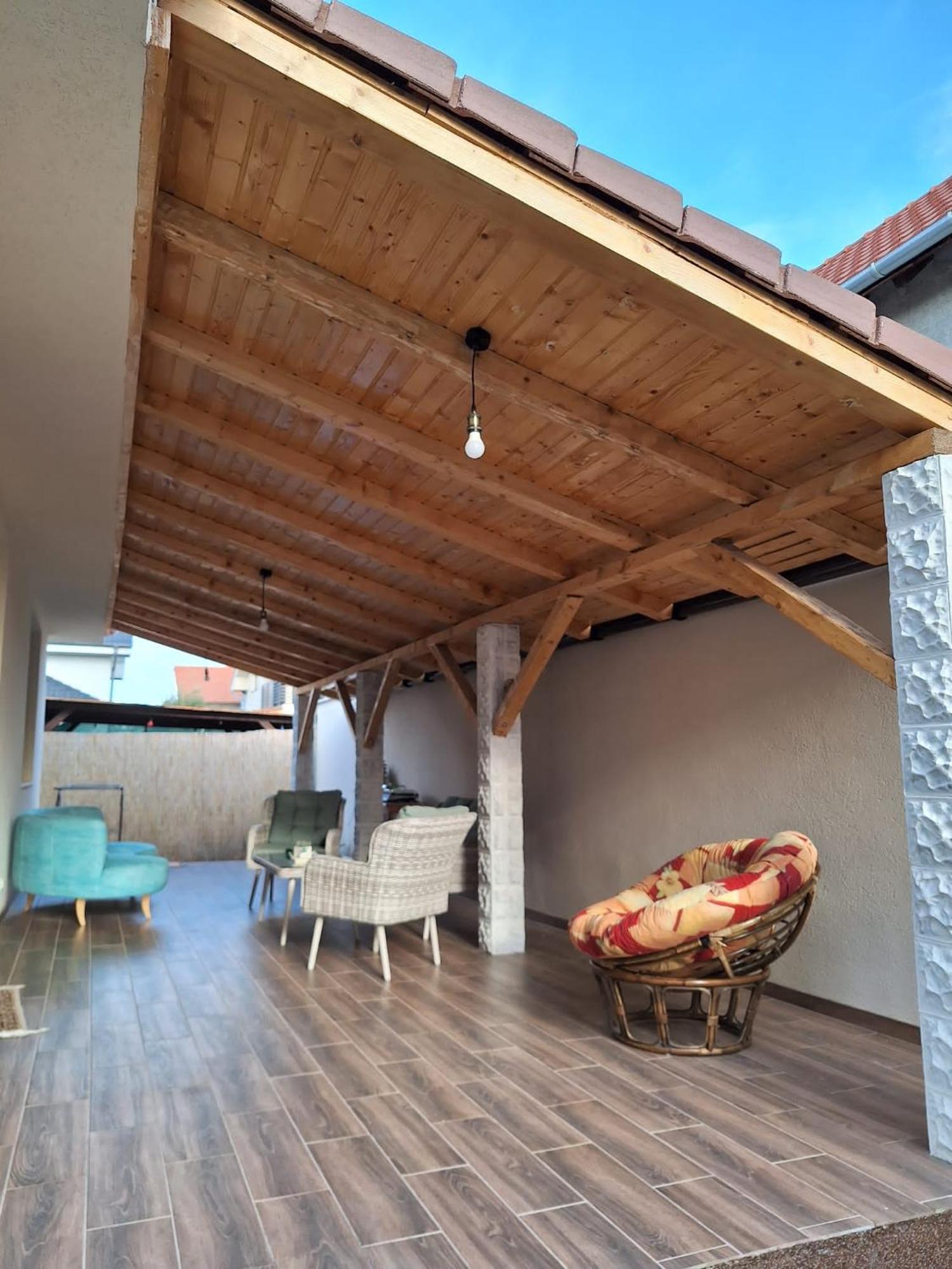 Casa De Langa Lac Oradea Ngoại thất bức ảnh